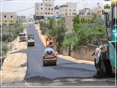 اعمال تعبيد شارع (العباهر - قنان أبو سمرة)